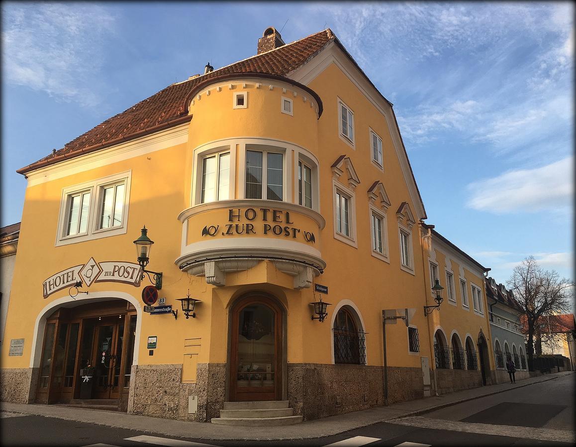 Hotel Zur Post Gumpoldskirchen Exterior photo